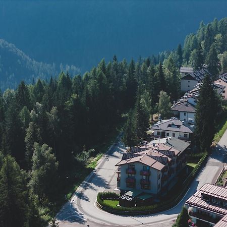 Hotel Fantelli Folgarida Exterior foto